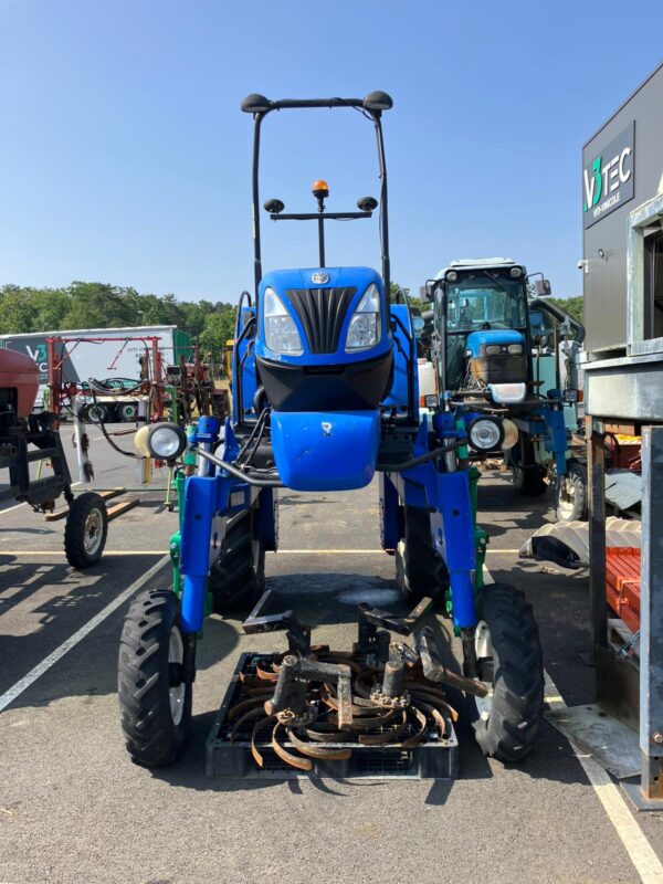  NEW HOLLAND T4030F
