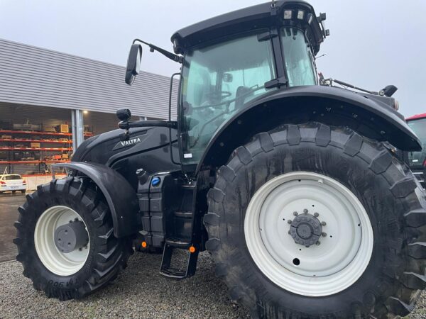 VALTRA S324 – 330 CH – 2018