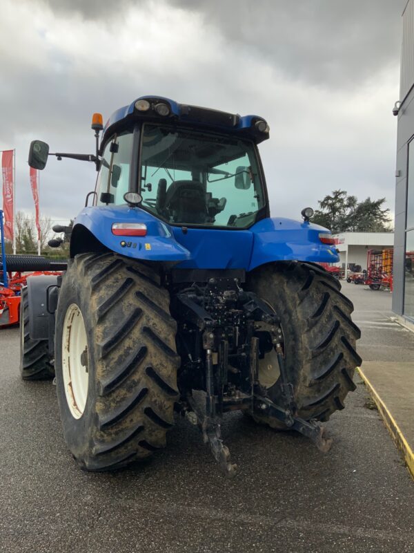 NEW HOLLAND T8.360 UC – 330 CH