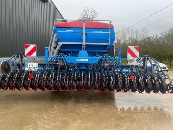 cc4ff5e7-8796-4d2e-833f-a56e3b80f5fd LEMKEN SOLITAIR 25 + ZIRKON