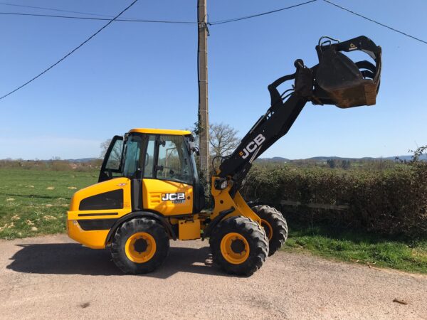 JCB 407