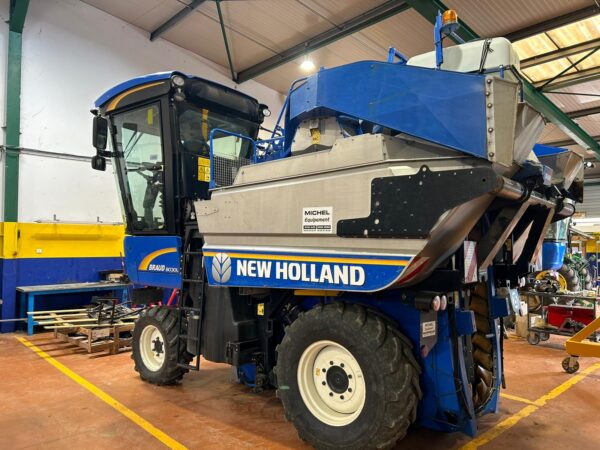 NEW HOLLAND BRAUD 8030L