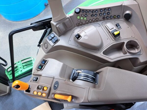 JOHN DEERE 6175M – 175 CH – 2023 