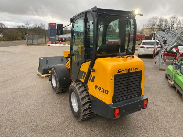 SCHÄFFER 2430