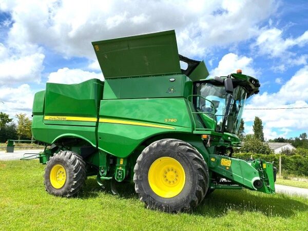 Moissonneuse batteuse JOHN DEERE S780 - Coupe 10,70 m