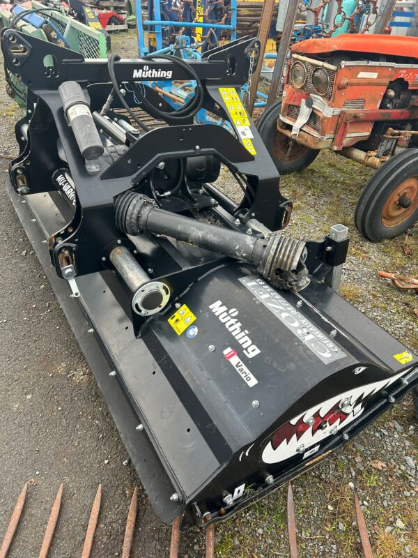 Broyeur agricole MÜTHING MU-Vario-Shark 280