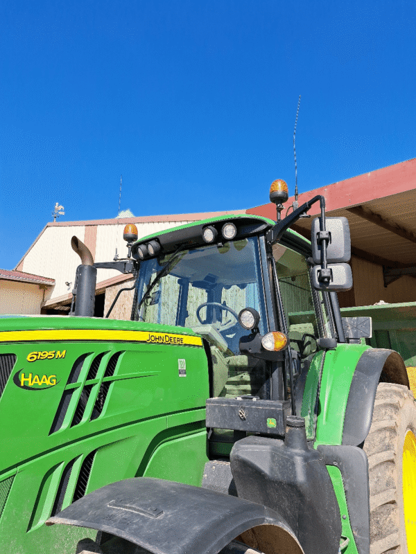 JOHN DEERE 6195M
