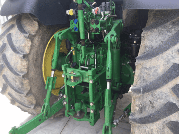 JOHN DEERE 6195M
