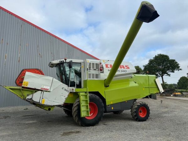428cef52-73cb-418b-98a8-fd4b6e998307 Moissonneuse-batteuse CCLAAS MEDION 340