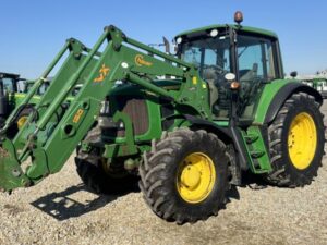 JOHN DEERE 6630 PREMIUM – 135 ch - Chargeur frontal