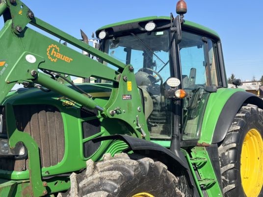 JOHN DEERE 6630 PREMIUM – 135 ch - Chargeur frontal