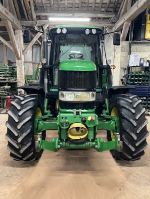 JOHN DEERE 6630 PREMIUM – Performance, confort et fiabilité 