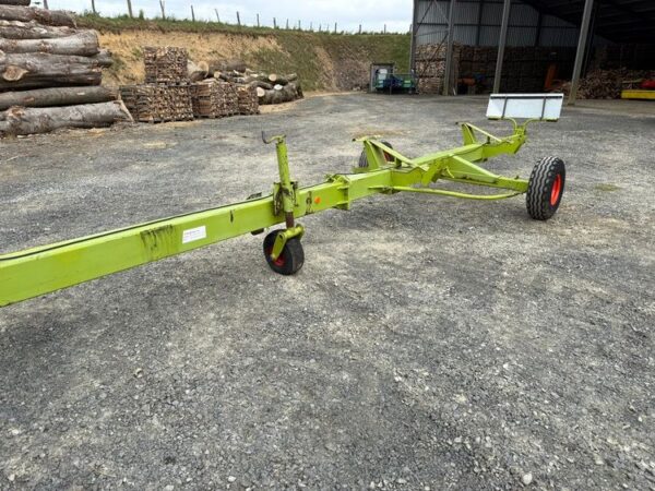 f31c033b-593a-439b-a82c-f41674e6d0fb Moissonneuse-batteuse CCLAAS MEDION 340