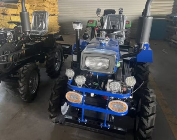 2e42366c-739f-4e89-b3e7-34cdb52dba8d Tracteur compact SYNBON SY18 – 20 CV – 4RM – Neuf