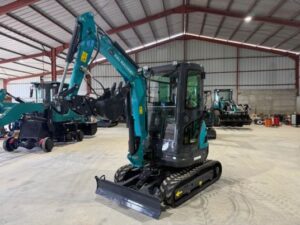 MINI-PELLE 2,5 T NUOMAN MACHINERY NM-E25PLUS – NEUVE – 2026