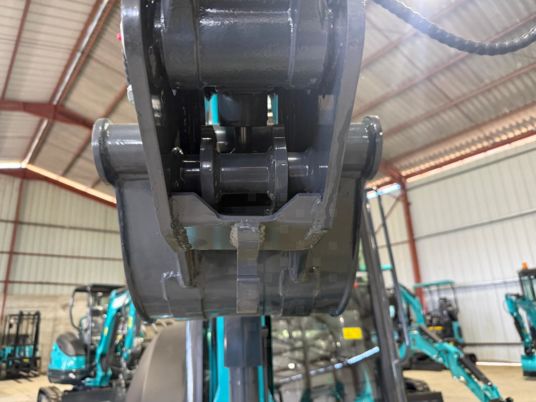 46870977_1777040189_213 MINI-PELLE 2,5 T NUOMAN MACHINERY NM-E25PLUS – NEUVE – 2026