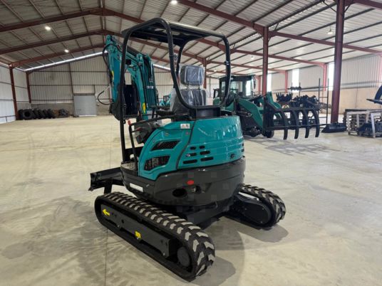 46870985_1777040667_474 MINI-PELLE 2,5 T NUOMAN MACHINERY NM-E25PLUS CANOPY – NEUVE – 2026